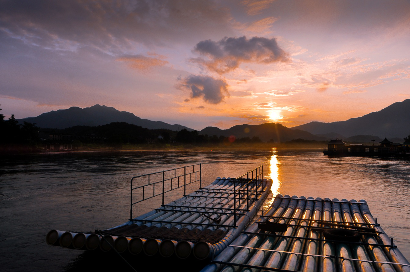 Z6��������ʱ���й������ٷ���վ