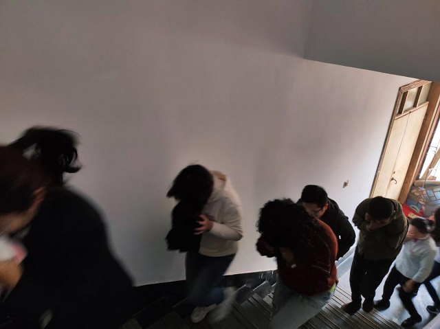 Z6��������ʱ���й������ٷ���վ