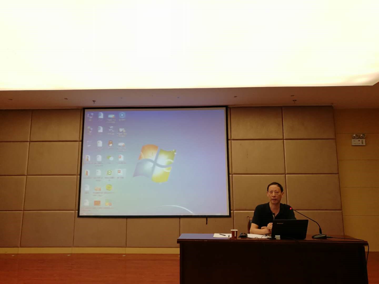 Z6��������ʱ���й������ٷ���վ