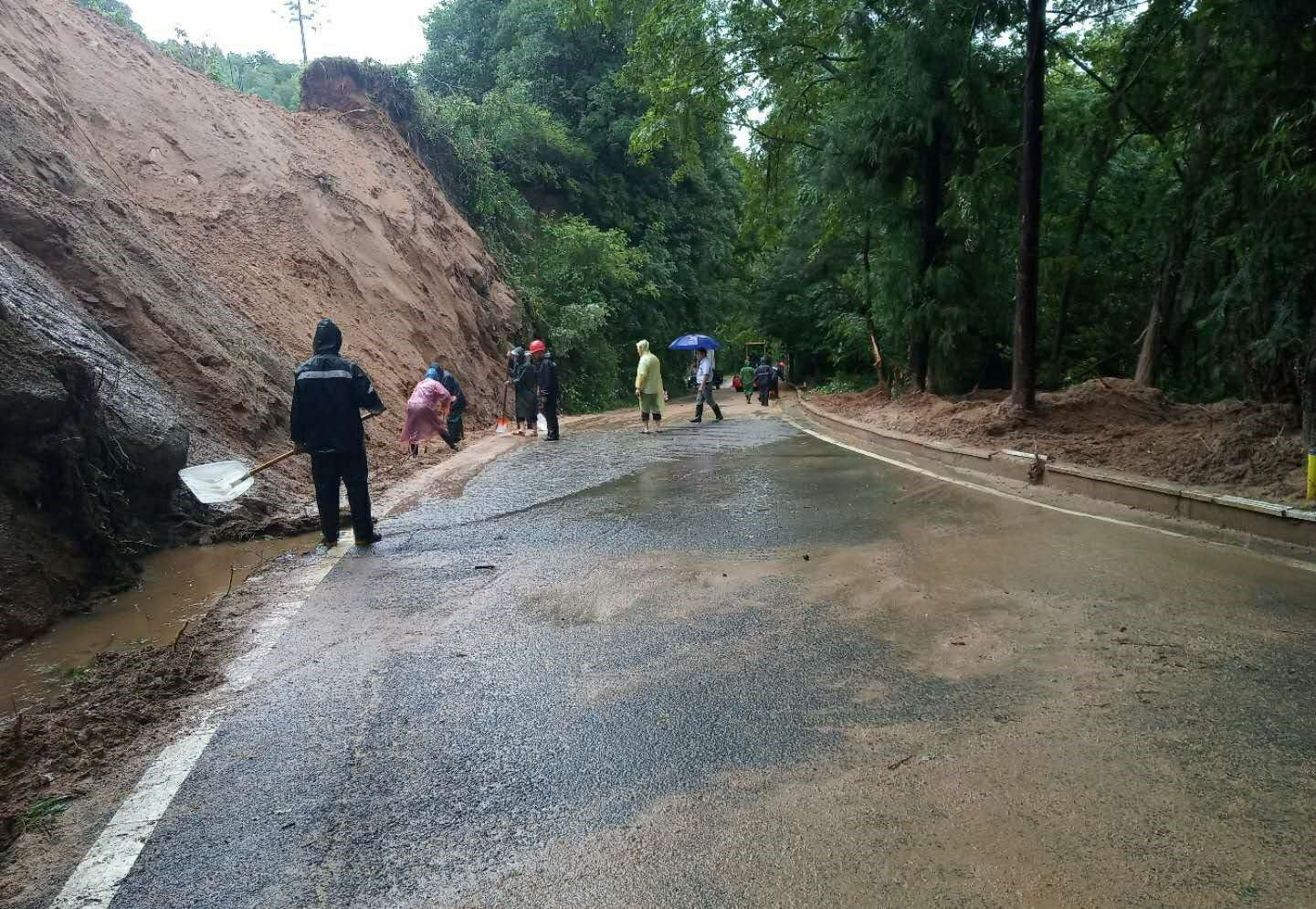 Z6��������ʱ���й������ٷ���վ