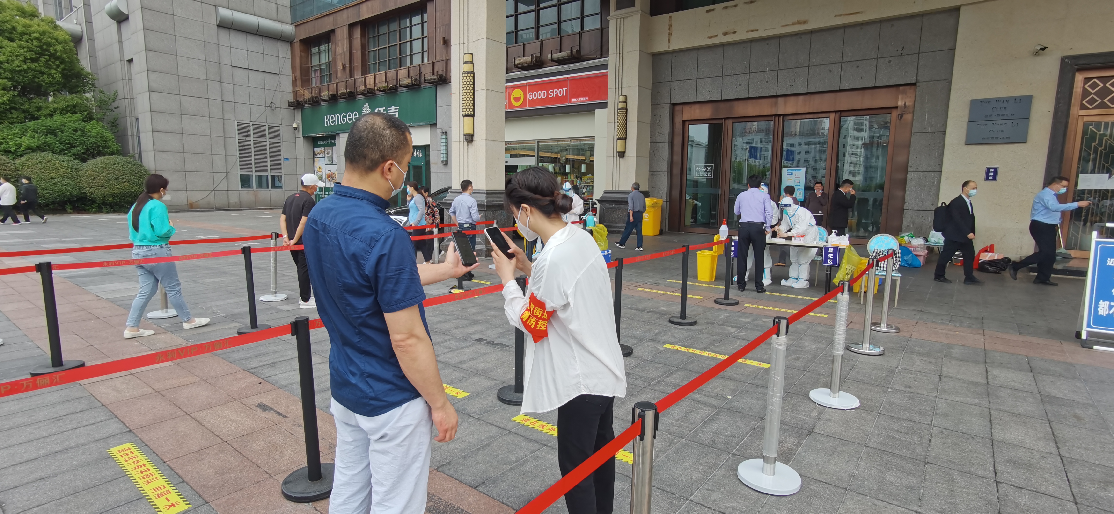 Z6��������ʱ���й������ٷ���վ