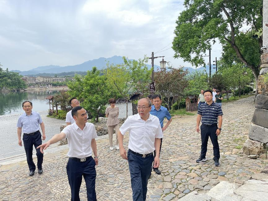 Z6��������ʱ���й������ٷ���վ