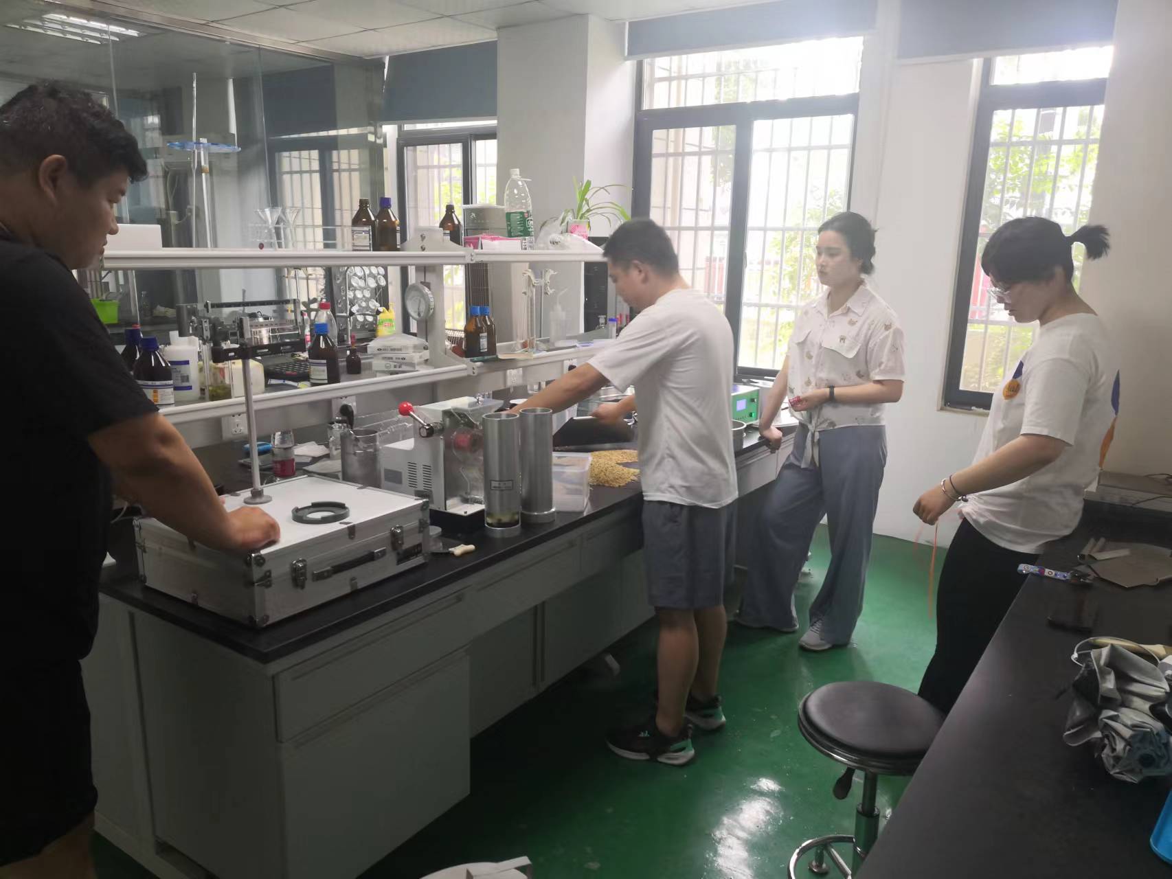 Z6��������ʱ���й������ٷ���վ