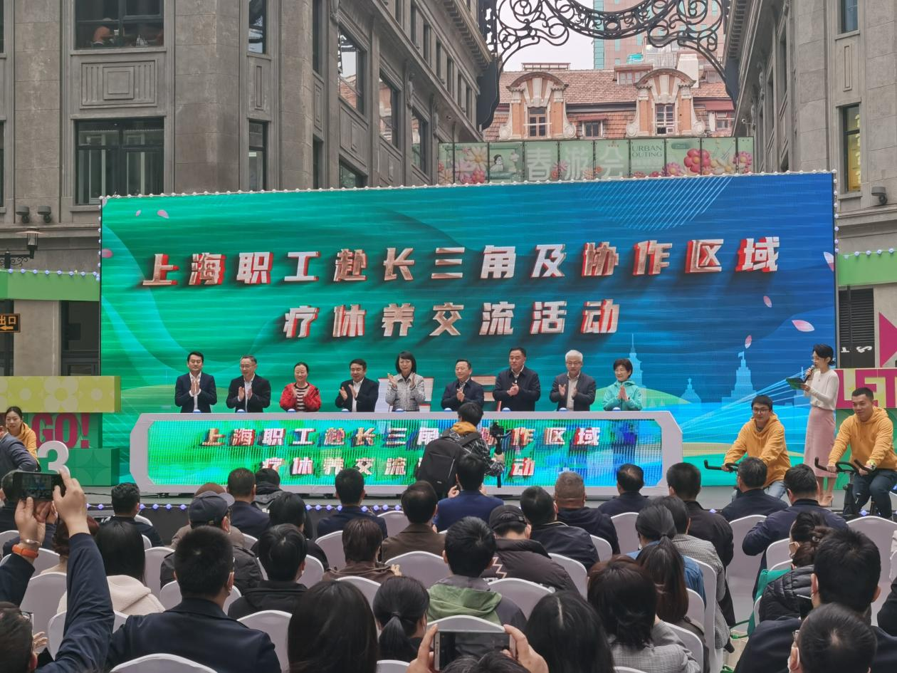 Z6��������ʱ���й������ٷ���վ