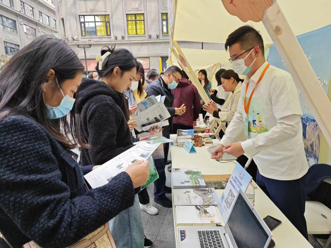 Z6��������ʱ���й������ٷ���վ