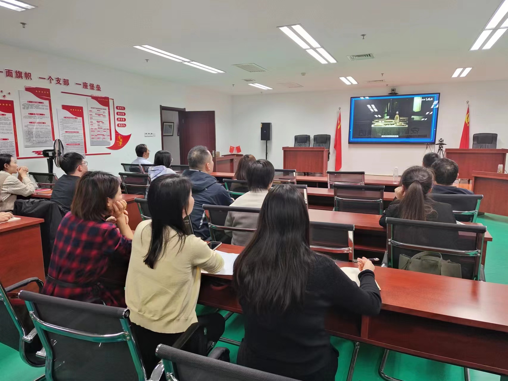 Z6��������ʱ���й������ٷ���վ