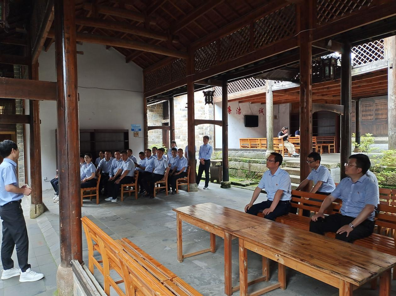 Z6��������ʱ���й������ٷ���վ