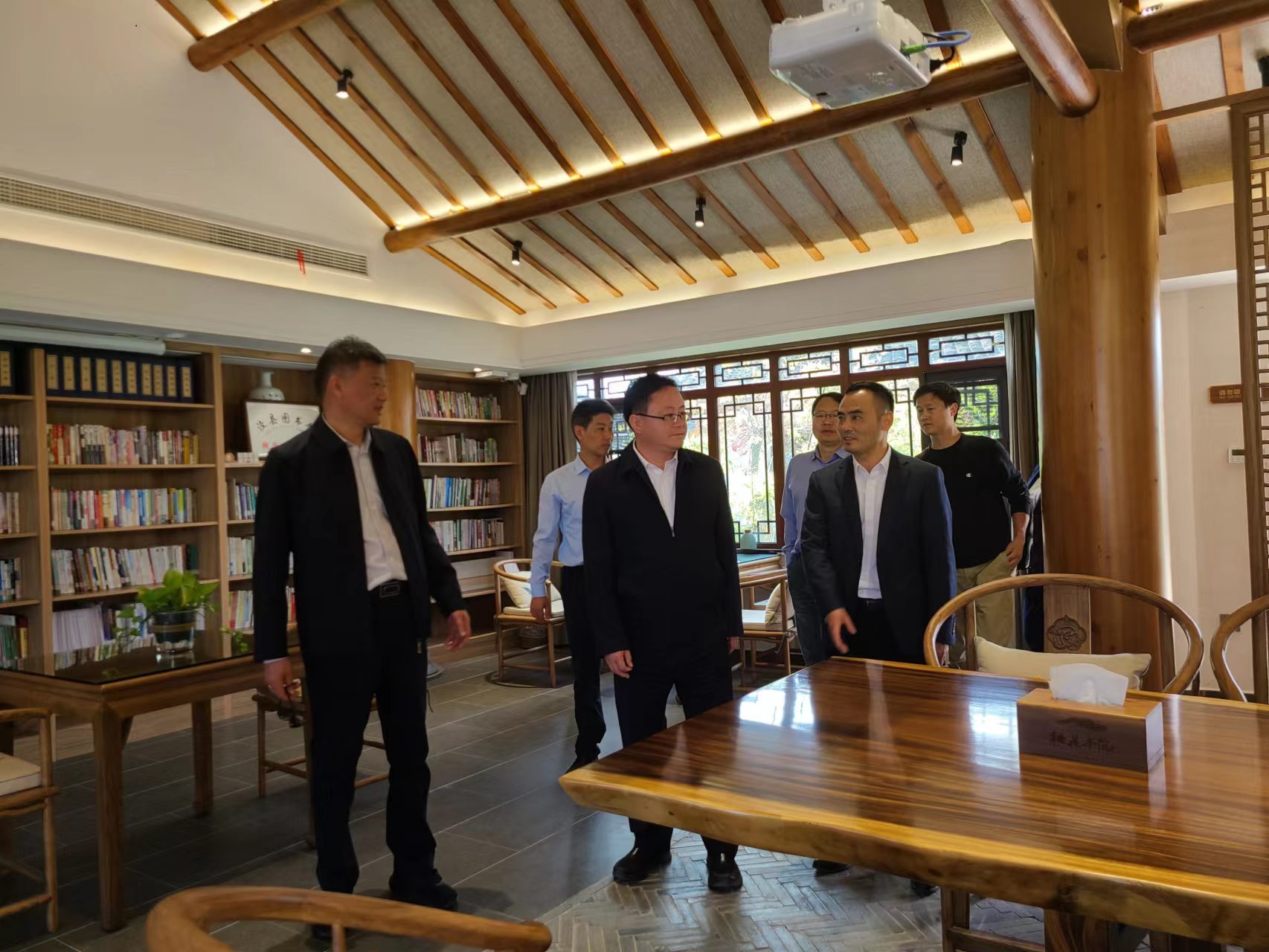 Z6��������ʱ���й������ٷ���վ