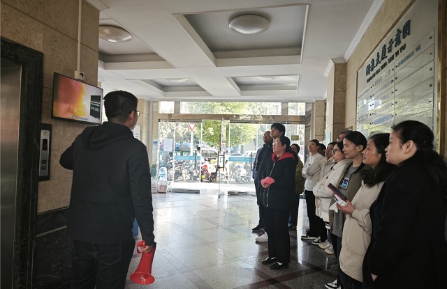 Z6��������ʱ���й������ٷ���վ