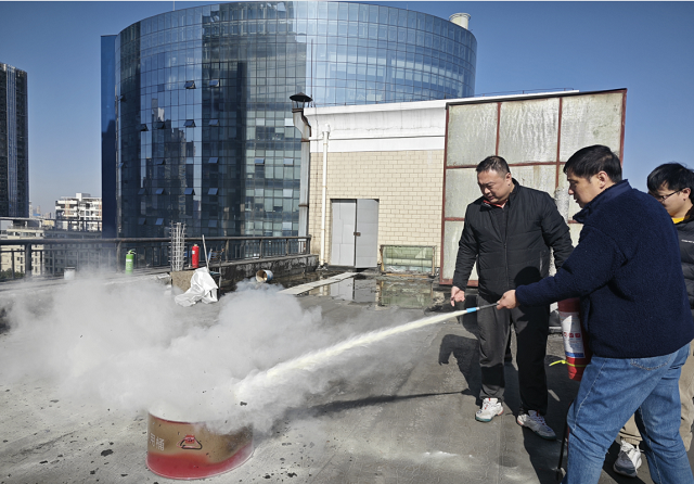 Z6��������ʱ���й������ٷ���վ