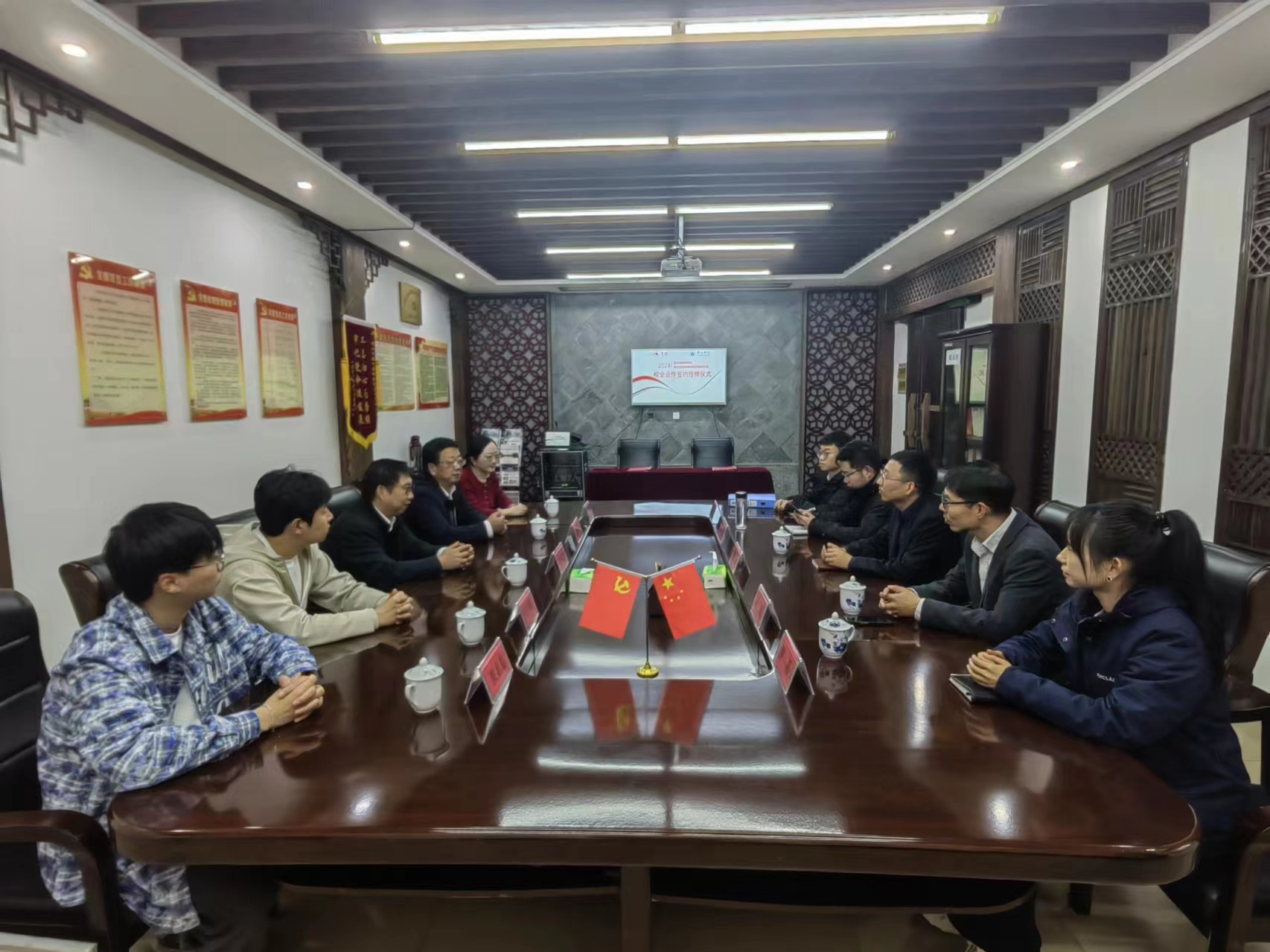 Z6��������ʱ���й������ٷ���վ