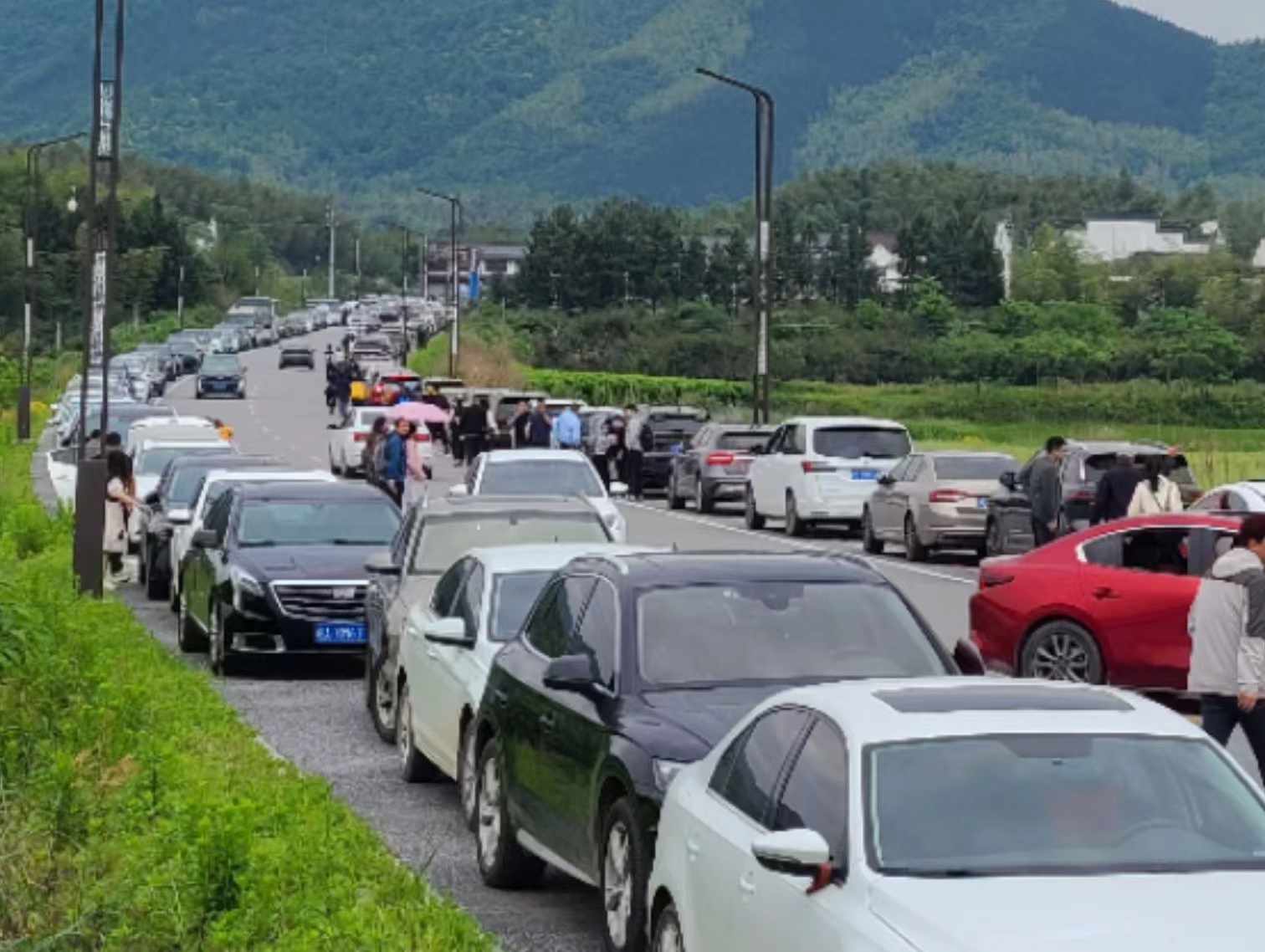 Z6��������ʱ���й������ٷ���վ