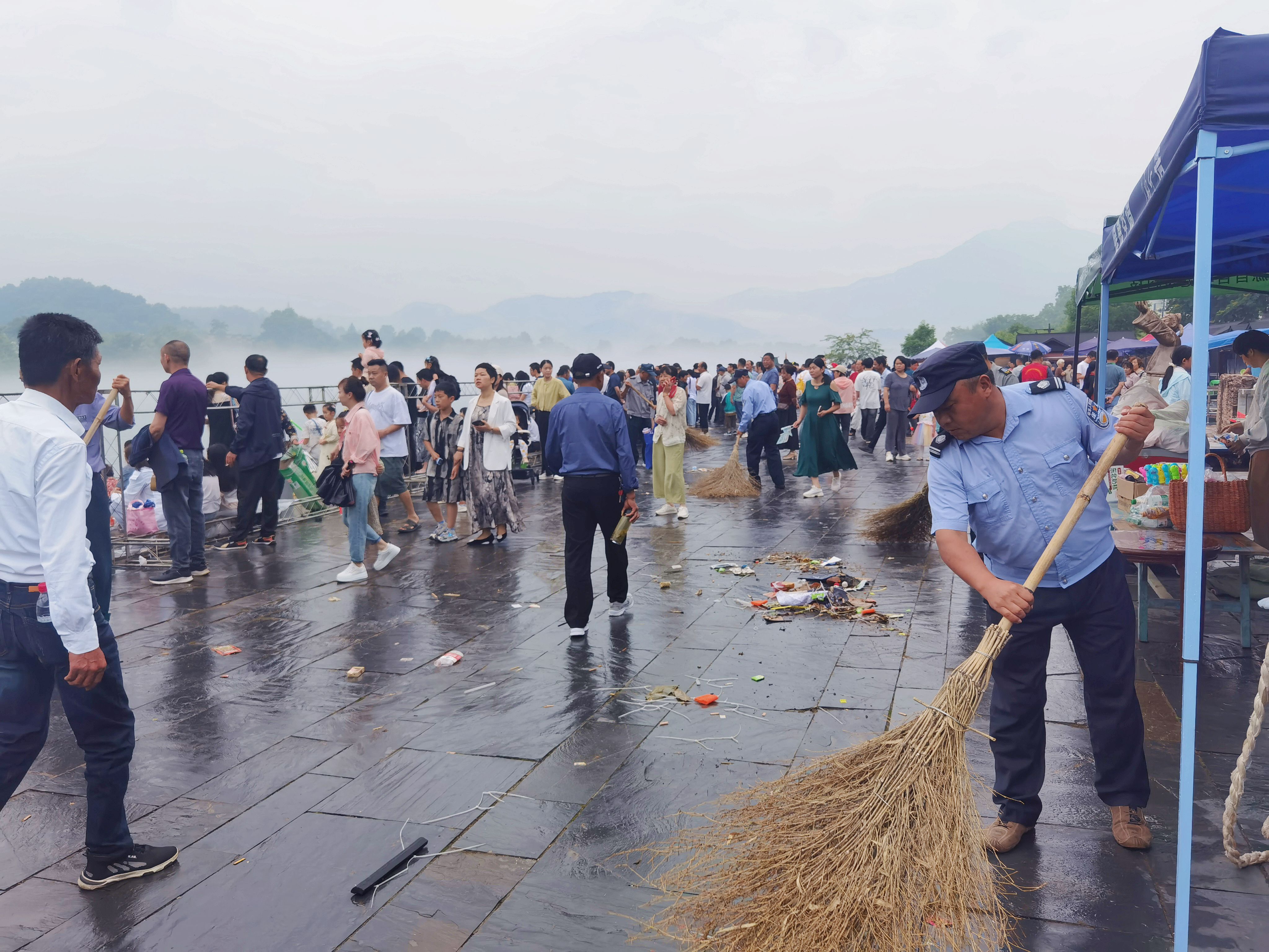 Z6��������ʱ���й������ٷ���վ