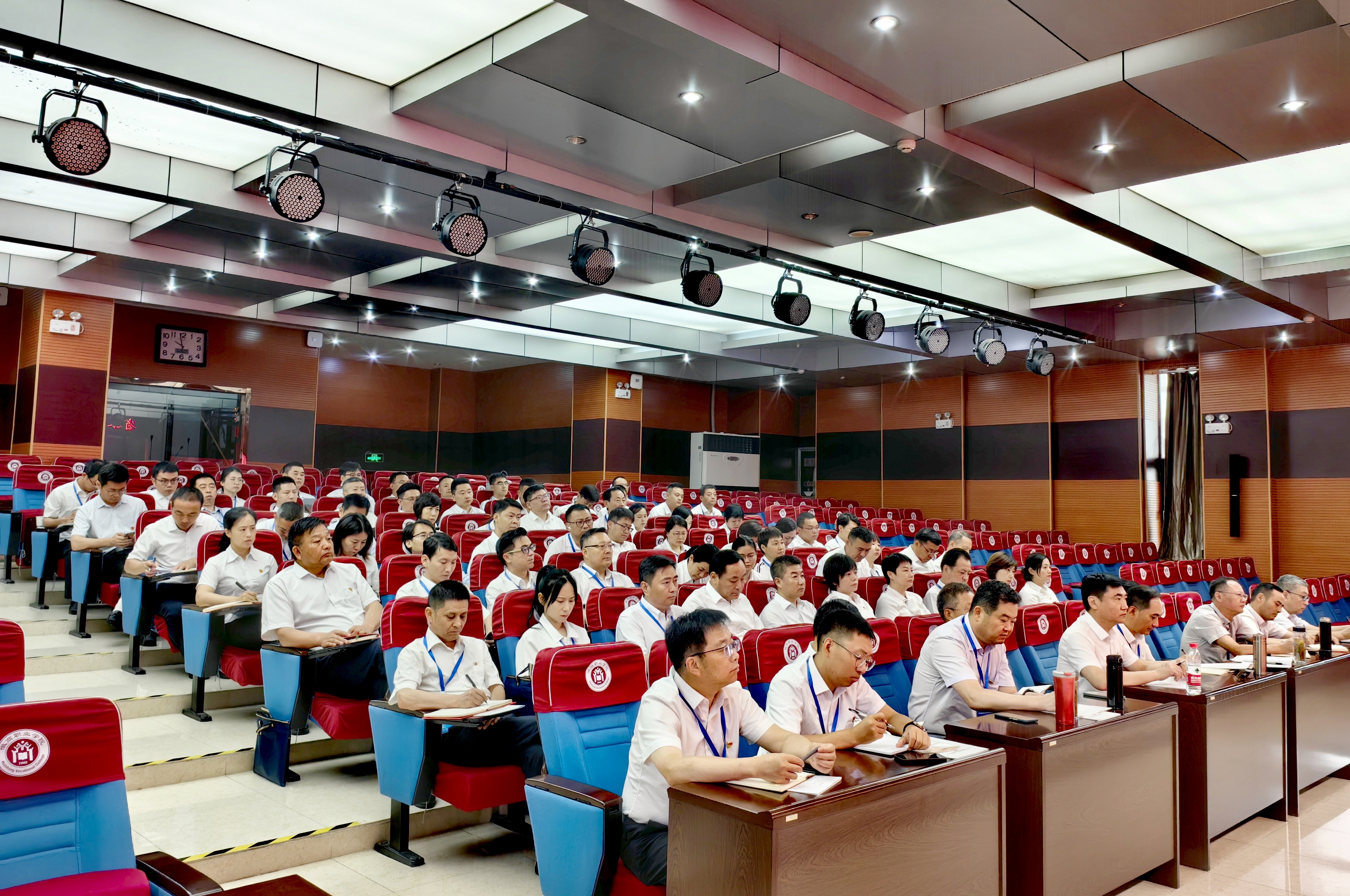 Z6��������ʱ���й������ٷ���վ