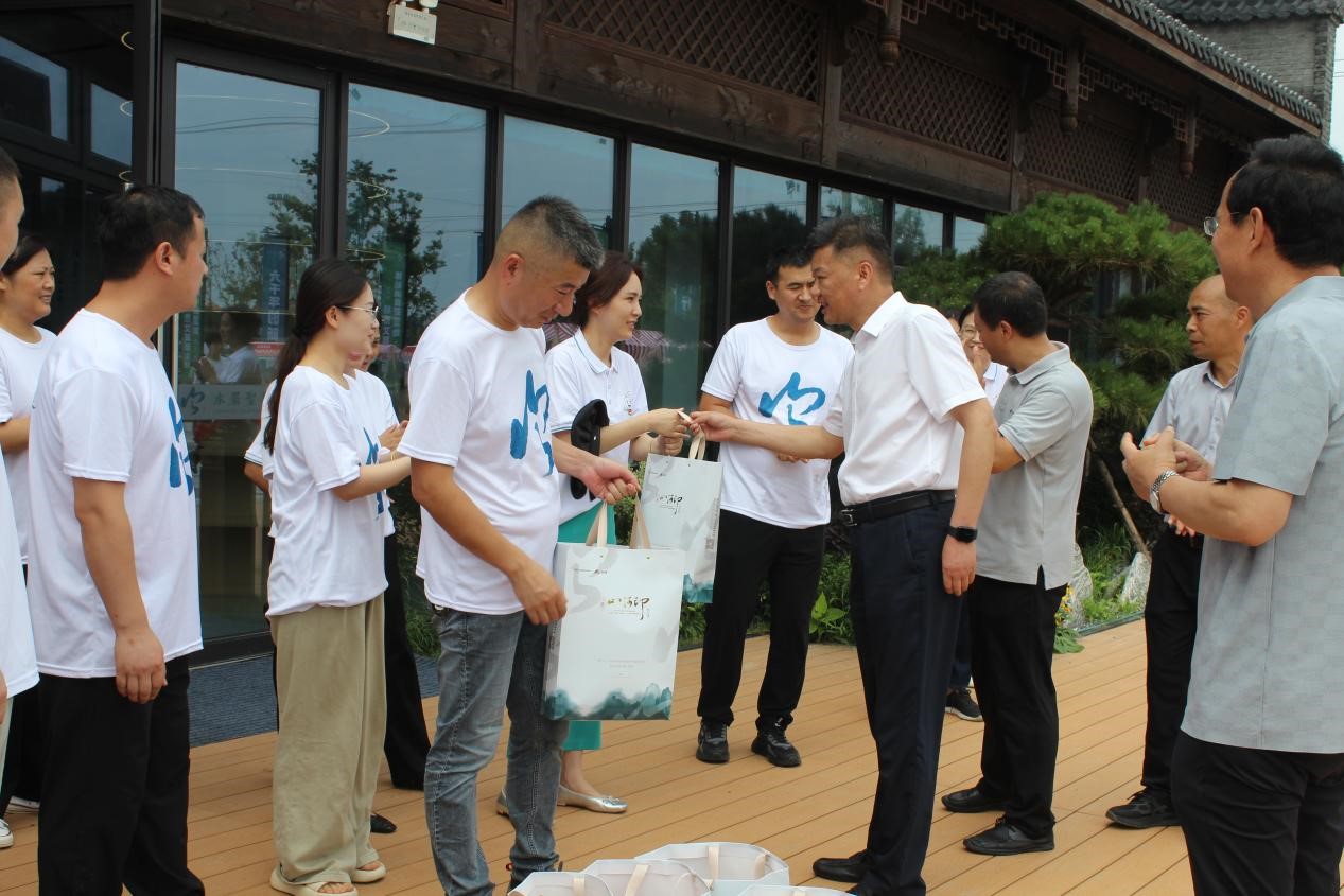 Z6��������ʱ���й������ٷ���վ