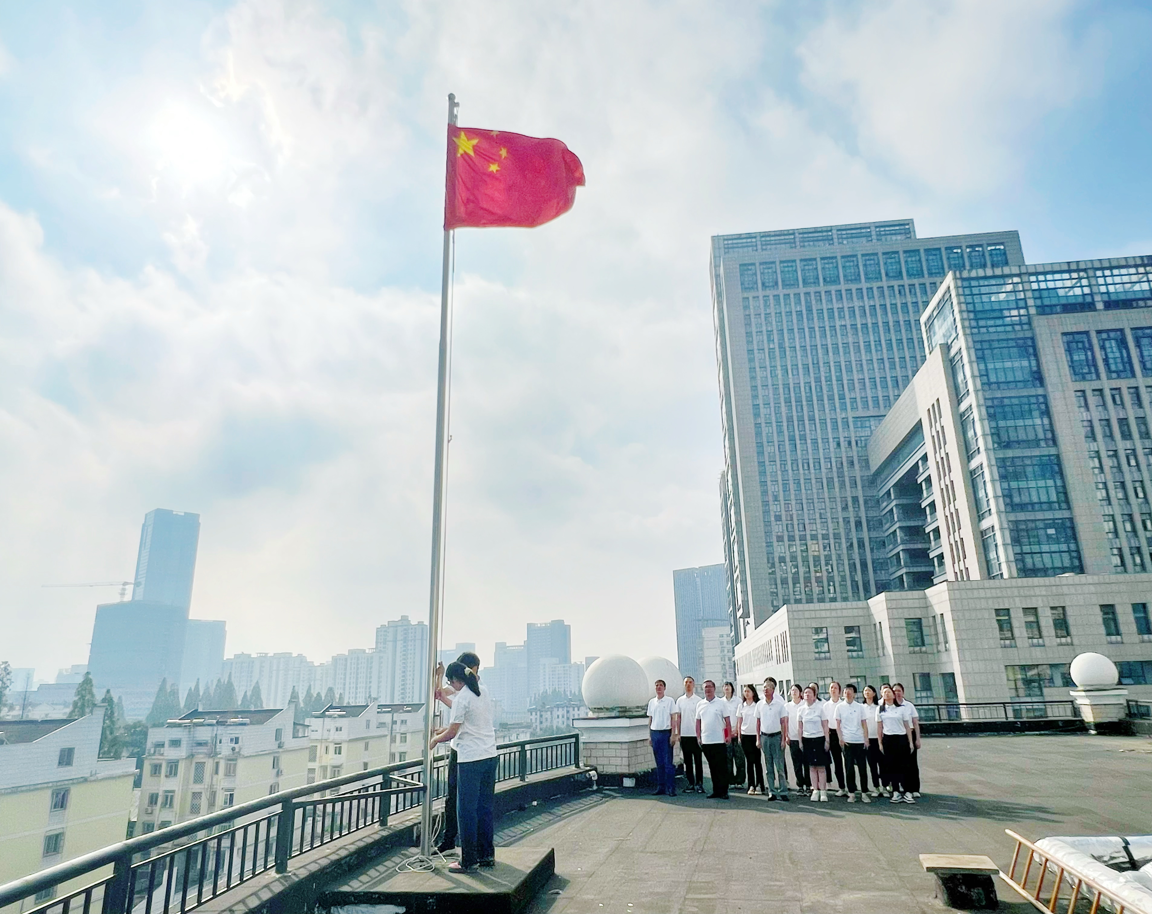 Z6��������ʱ���й������ٷ���վ