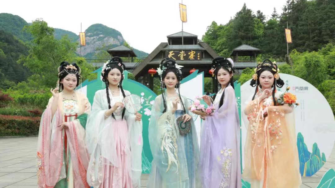 Z6��������ʱ���й������ٷ���վ