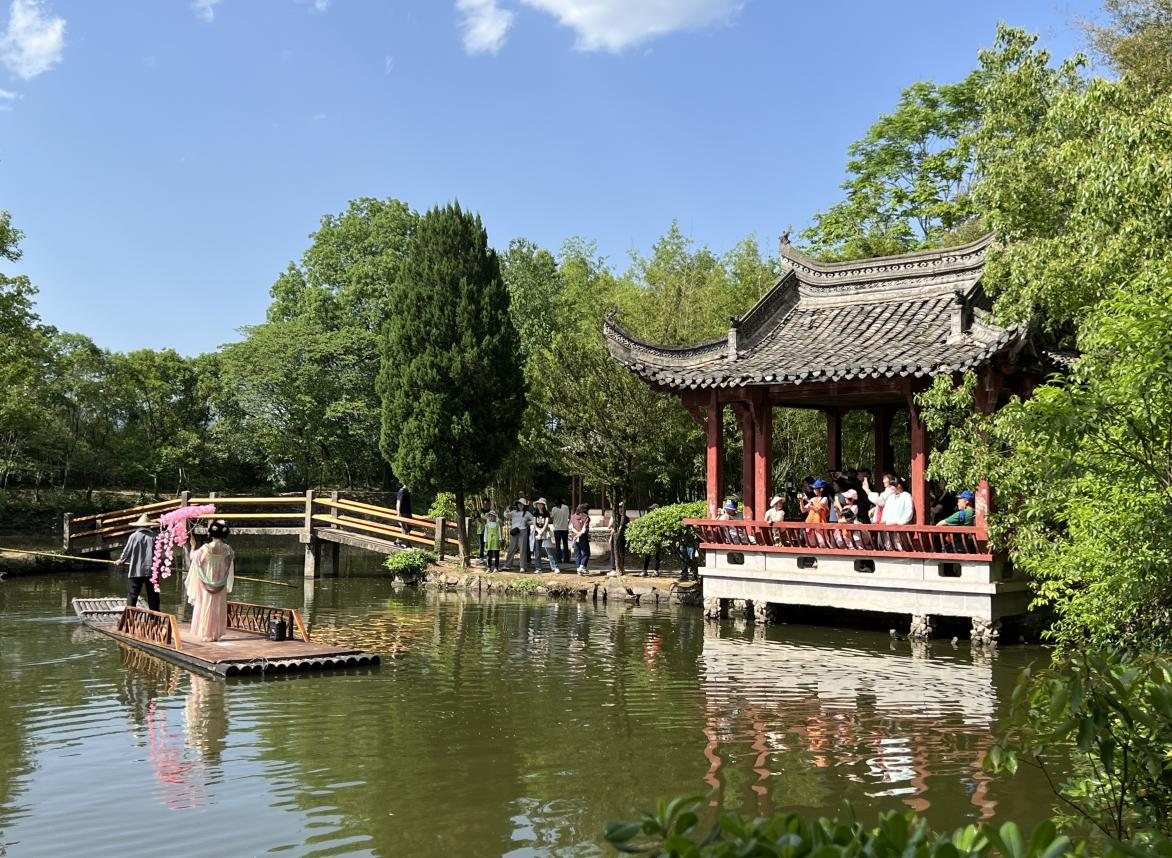 Z6��������ʱ���й������ٷ���վ